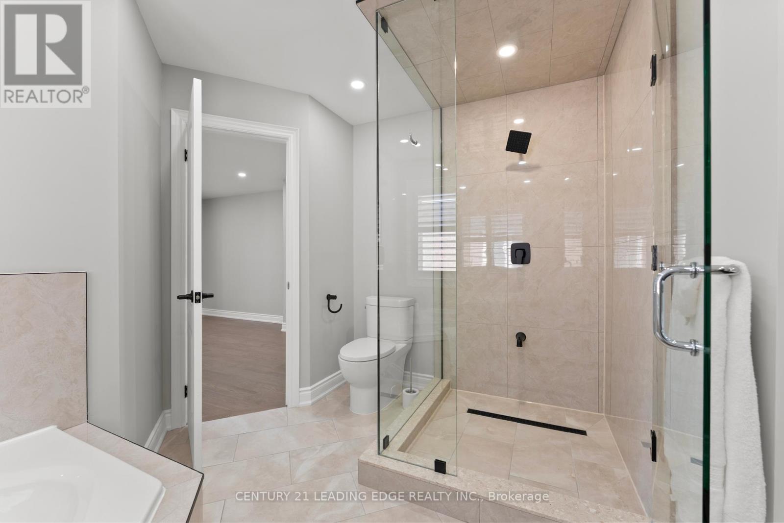 66 Chatterson Street, Whitby, Ontario  L1R 0B4 - Photo 22 - E12446070