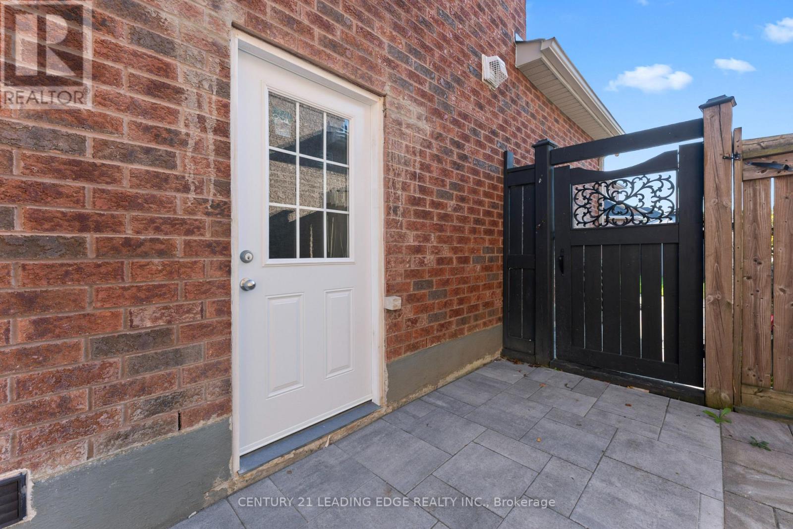 66 Chatterson Street, Whitby, Ontario  L1R 0B4 - Photo 39 - E12446070