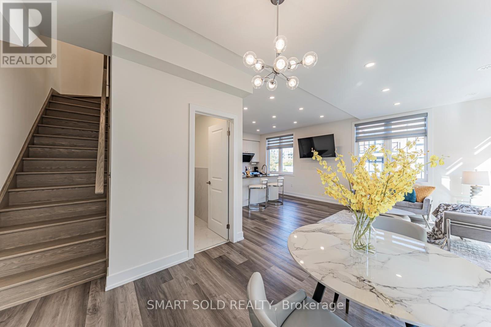 18 - 6 Sayers Lane, Richmond Hill, Ontario  L4E 1J4 - Photo 22 - N12446060