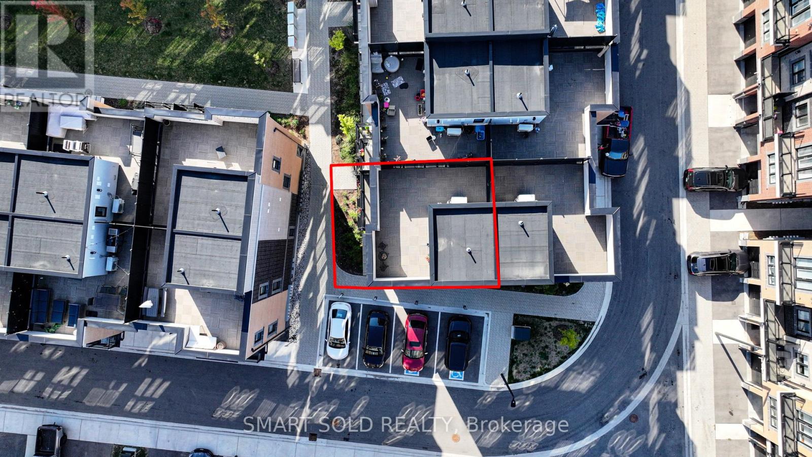 18 - 6 Sayers Lane, Richmond Hill, Ontario  L4E 1J4 - Photo 3 - N12446060