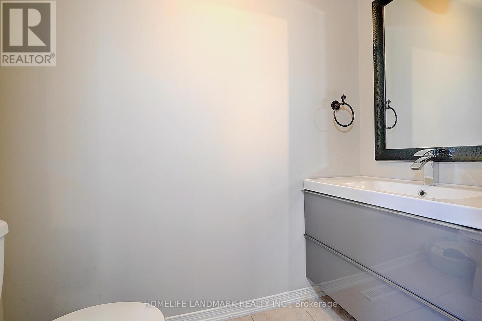 47 Wallwark Street, Aurora, Ontario  L4G 0J2 - Photo 31 - N12446065