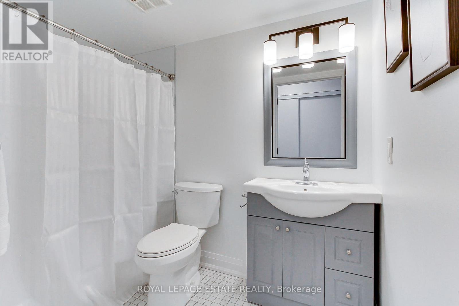 407 - 175 Cedar Ave Avenue, Richmond Hill, Ontario  L4C 9V3 - Photo 26 - N12446069