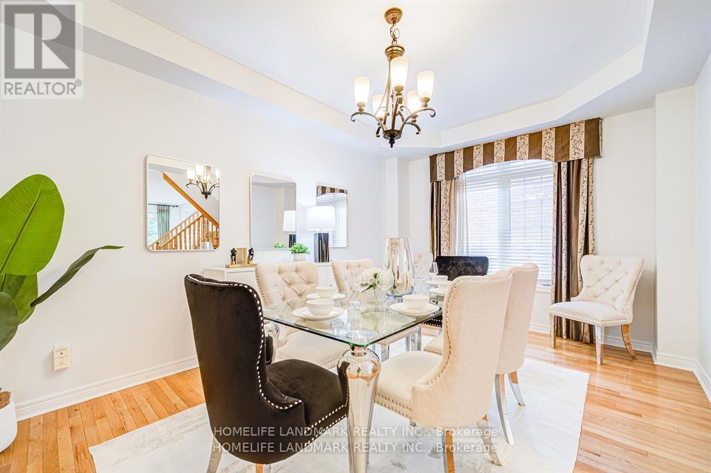 4 - 280 Paradelle Drive, Richmond Hill, Ontario  L4E 0C9 - Photo 6 - N12446071