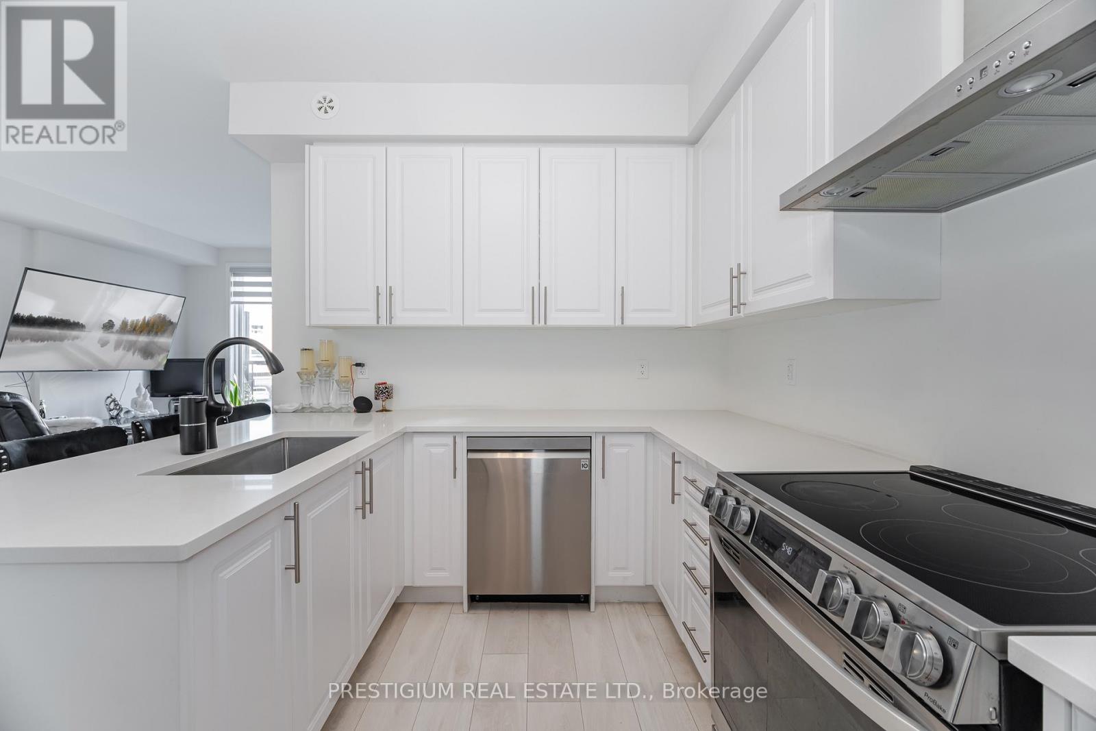 3 - 22 Humberwood Boulevard, Toronto, Ontario  M9W 0G1 - Photo 7 - W12446047