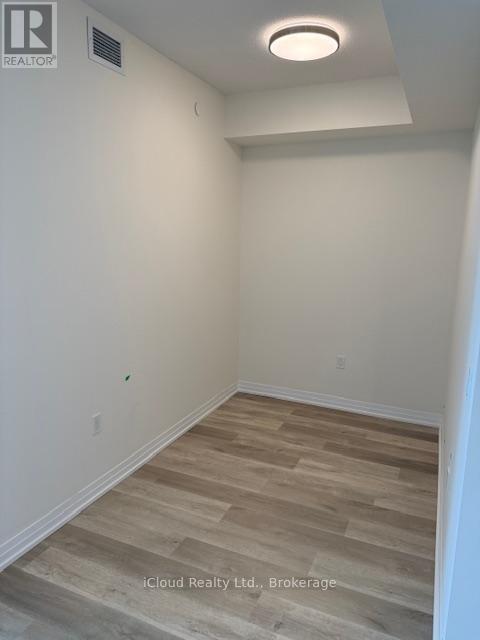 1503 - 15 Watergarden Drive, Mississauga, Ontario  L5R 1B2 - Photo 14 - W12446051