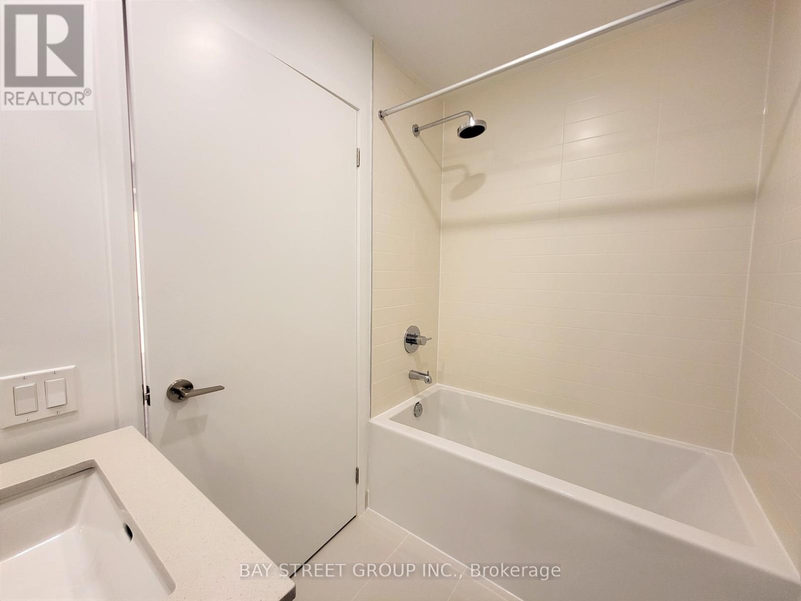 807 - 1787 St Clair Avenue W, Toronto, Ontario  M6N 0B7 - Photo 16 - W12446054