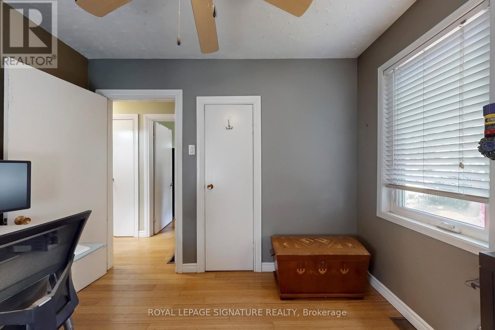 871 Tenth Street, Mississauga, Ontario  L5E 1S8 - Photo 15 - W12446067