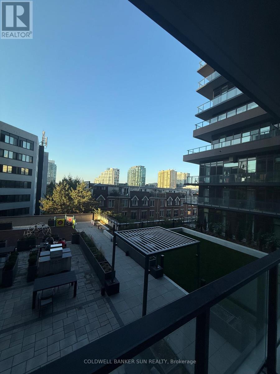 302 - 285 Dufferin Street, Toronto, Ontario  M6K 0J2 - Photo 12 - W12446077