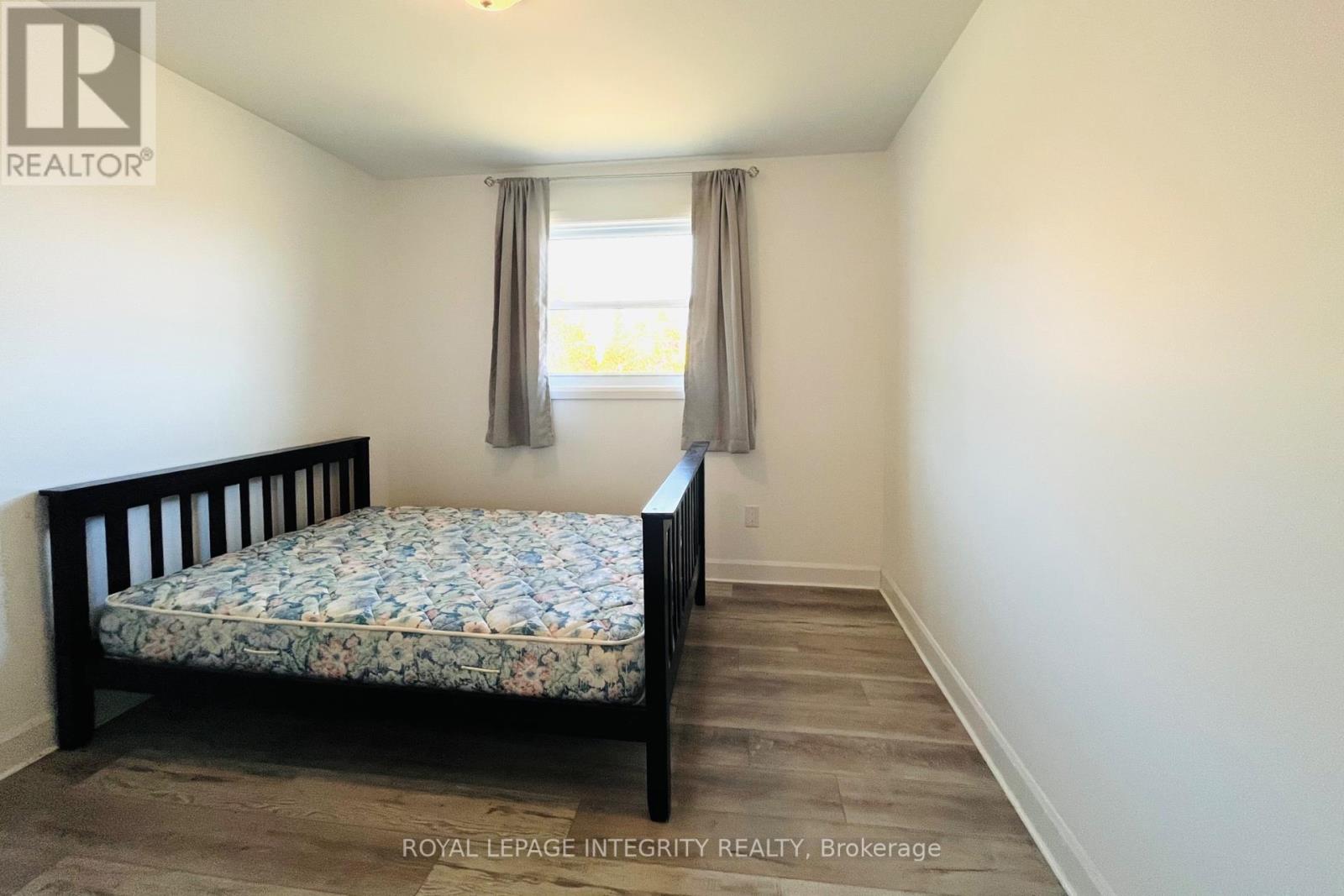 20 Terrance Drive, Petawawa, Ontario  K8H 2W8 - Photo 27 - X12446083