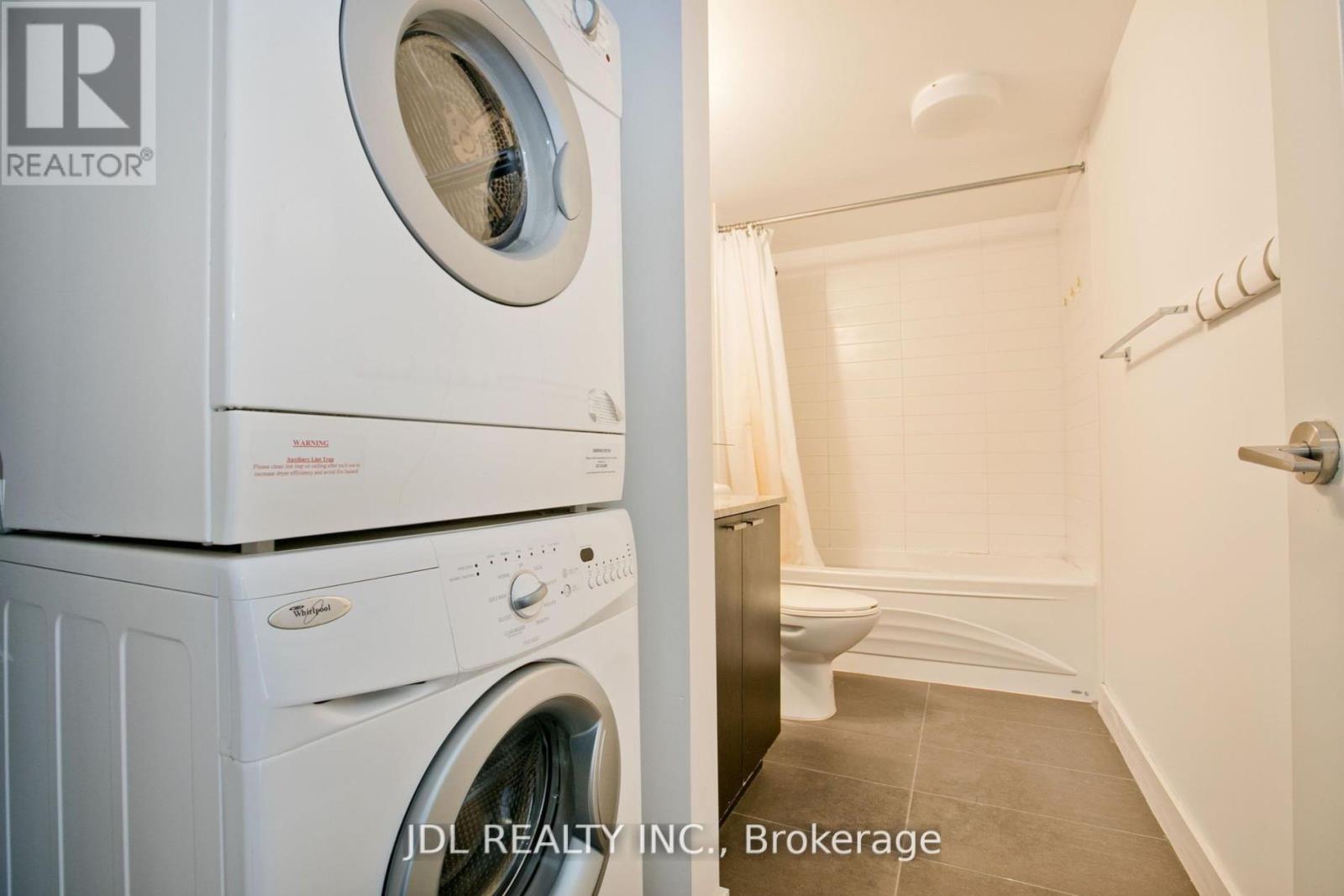 911 - 23 Sheppard Avenue E, Toronto, Ontario  M2N 0C8 - Photo 12 - C12446081