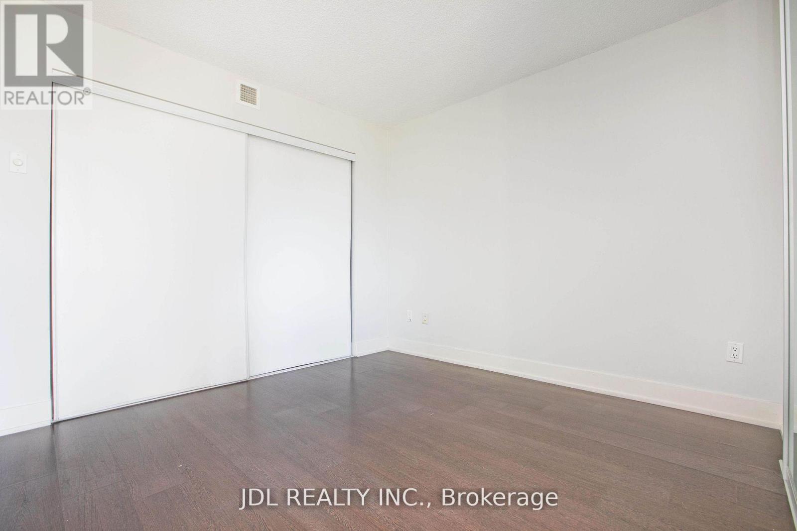 911 - 23 Sheppard Avenue E, Toronto, Ontario  M2N 0C8 - Photo 18 - C12446081