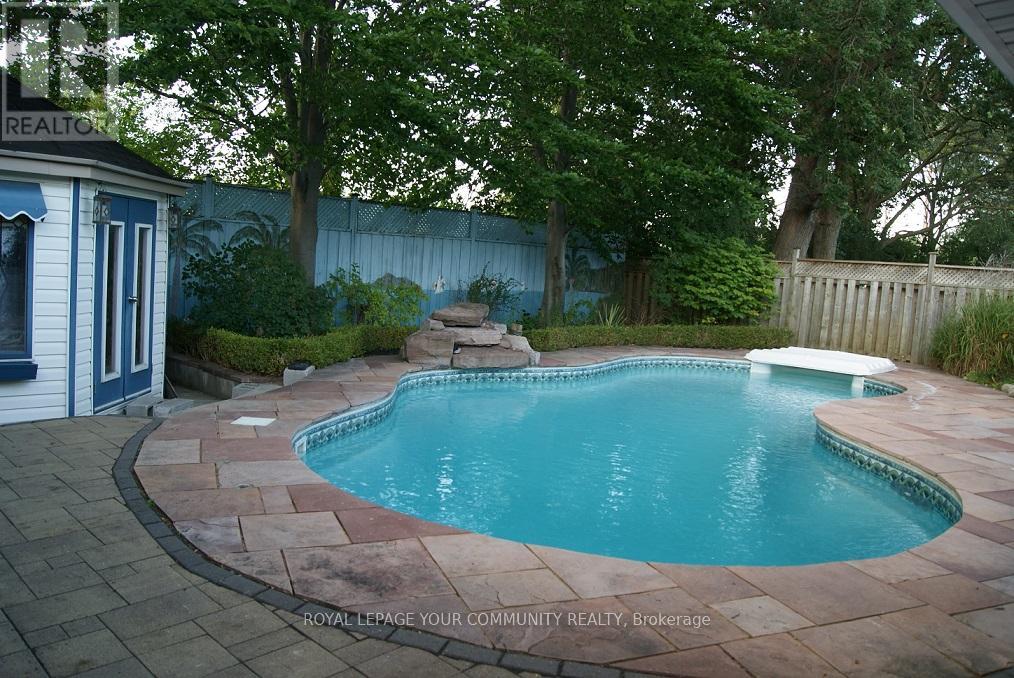 56 Willesden Road, Toronto, Ontario  M2H 1V7 - Photo 3 - C12446093