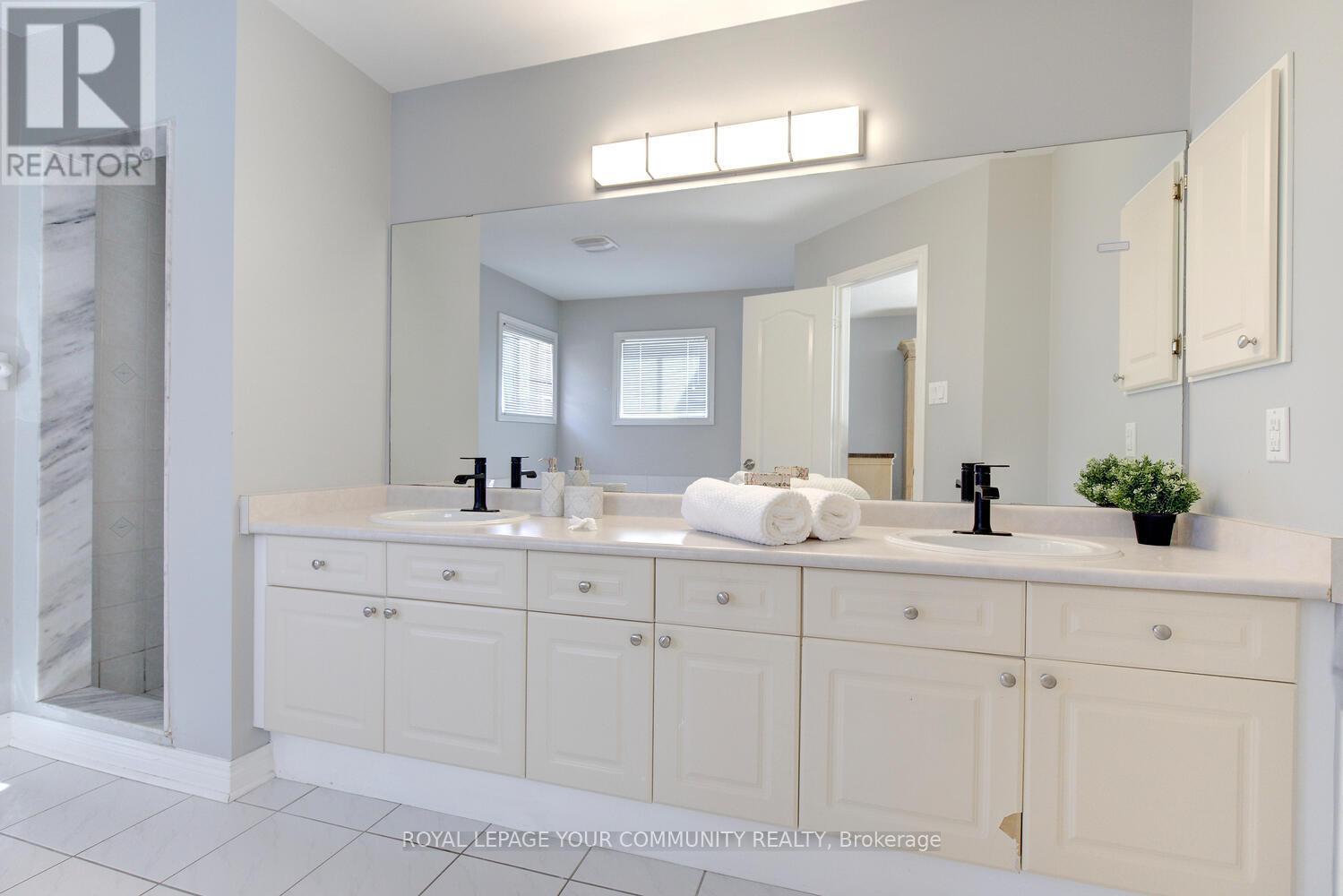 108 Kirkbride Crescent, Vaughan, Ontario  L6A 2J6 - Photo 36 - N12446088