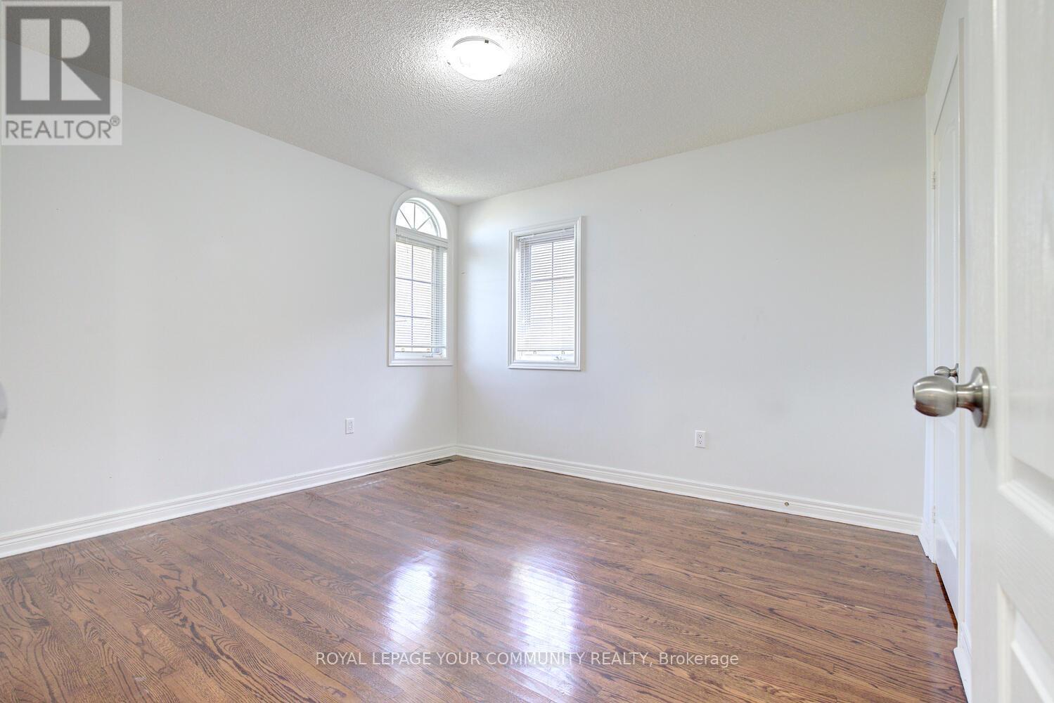 108 Kirkbride Crescent, Vaughan, Ontario  L6A 2J6 - Photo 39 - N12446088