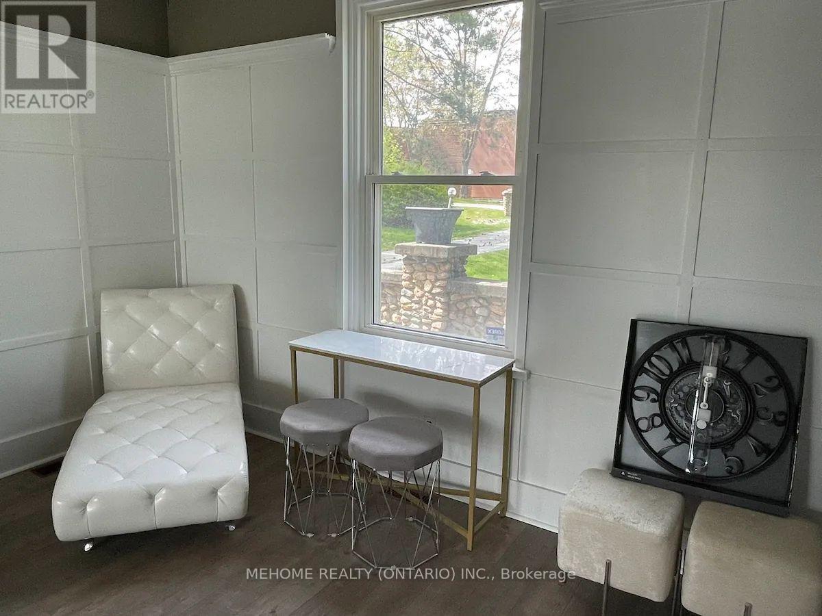 1 Catering Road, Georgina, Ontario  L0E 1R0 - Photo 19 - N12446090