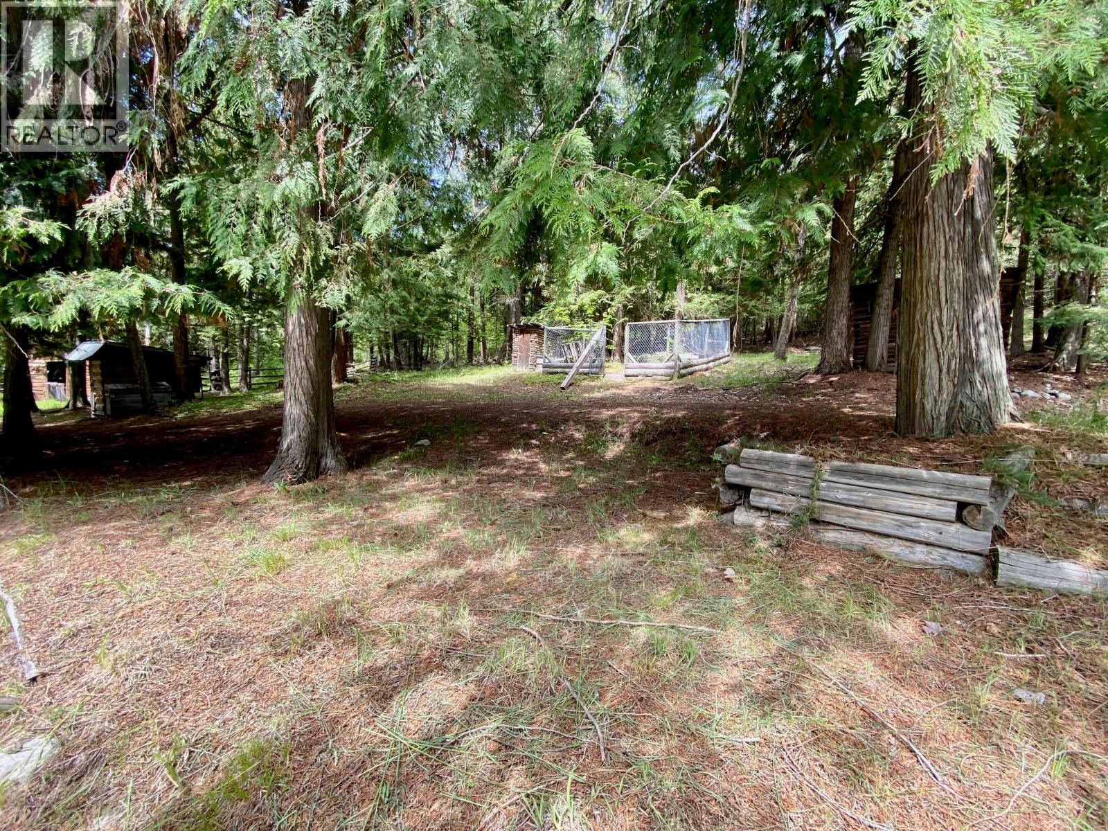 1433 Creighton Valley Road, Lumby, British Columbia  V0E 2G0 - Photo 10 - 10359868