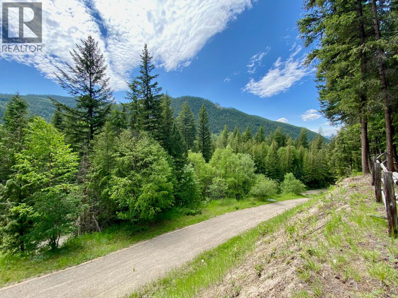 1433 Creighton Valley Road, Lumby, British Columbia  V0E 2G0 - Photo 13 - 10359868