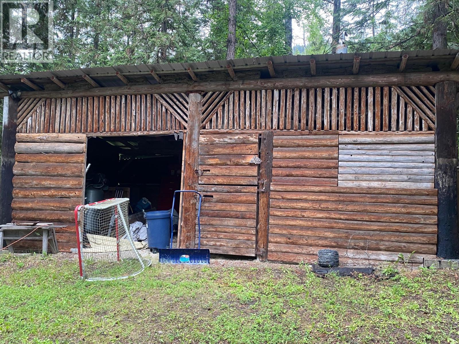 1433 Creighton Valley Road, Lumby, British Columbia  V0E 2G0 - Photo 23 - 10359868