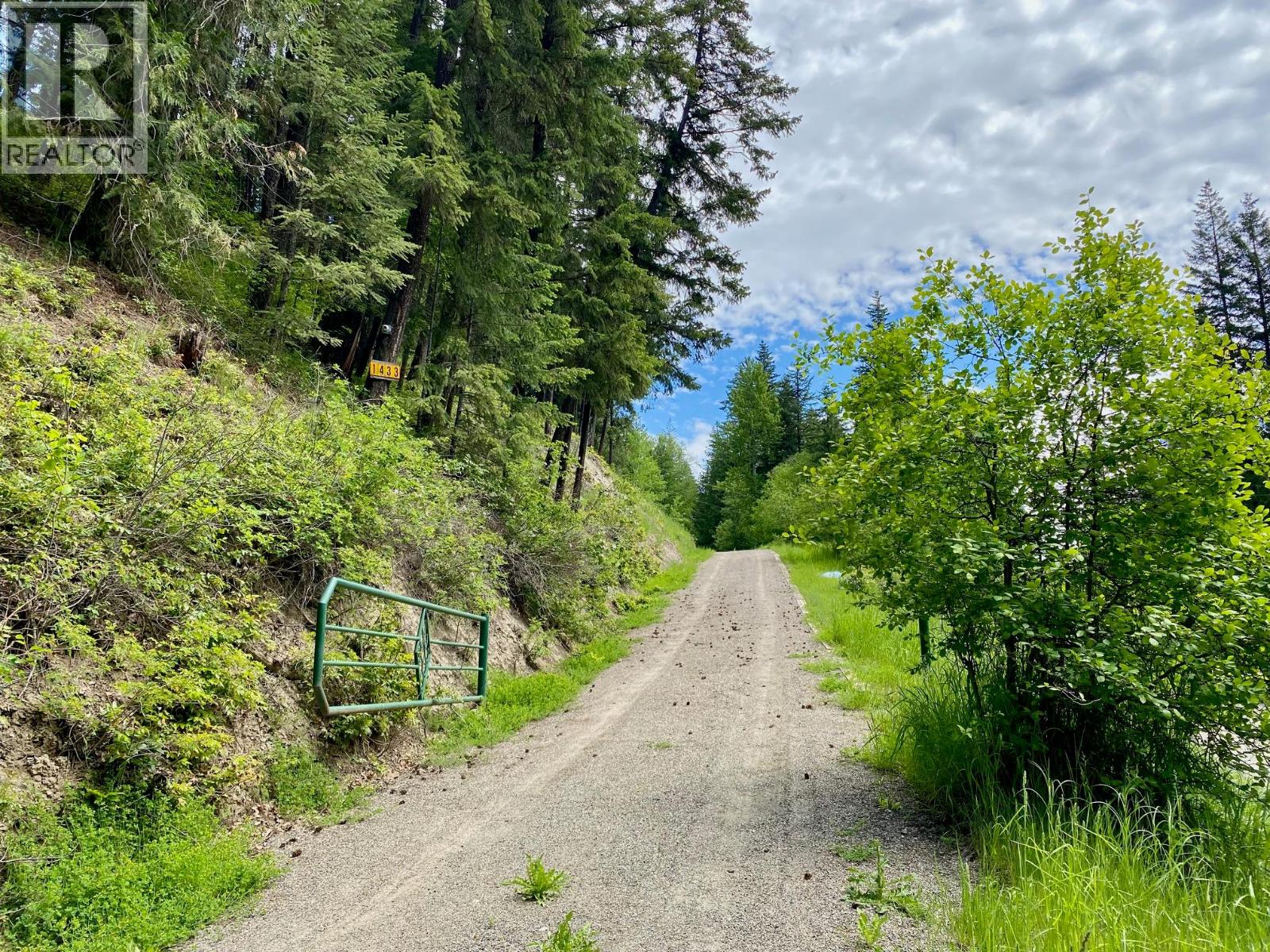 1433 Creighton Valley Road, Lumby, British Columbia  V0E 2G0 - Photo 18 - 10359868