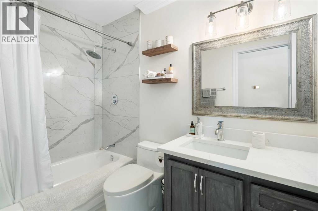 43 Scenic Cove Place Nw, Calgary, Alberta  T3L 1M6 - Photo 19 - A2261078