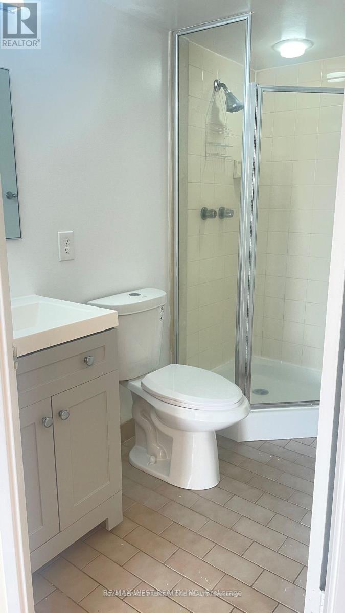 401 - 41 Markbrook Lane, Toronto, Ontario  M9V 5E6 - Photo 11 - W12446084
