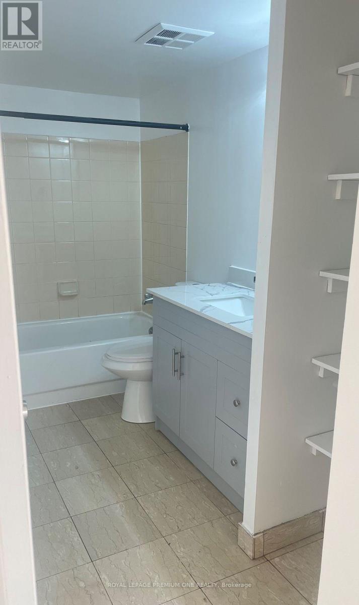 401 - 41 Markbrook Lane, Toronto, Ontario  M9V 5E6 - Photo 8 - W12446084