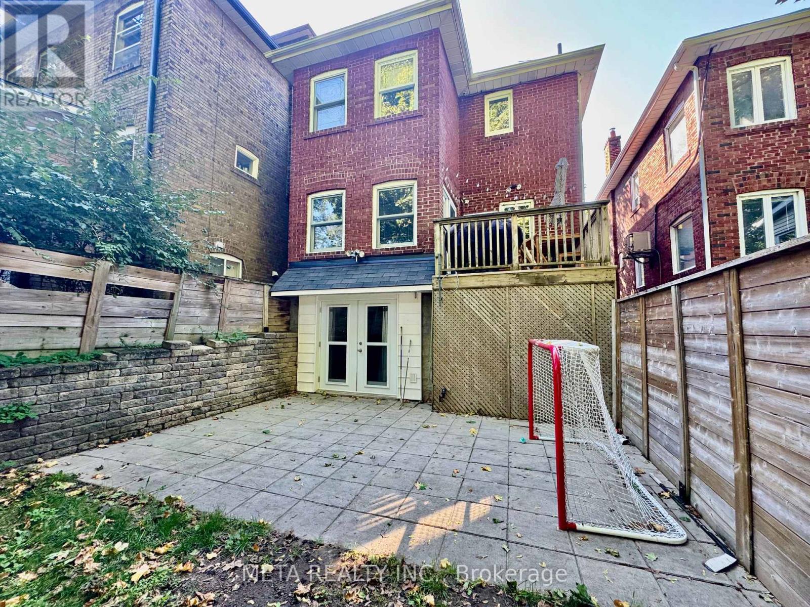 103 Kennedy Avenue, Toronto, Ontario  M6S 2X8 - Photo 39 - W12446094