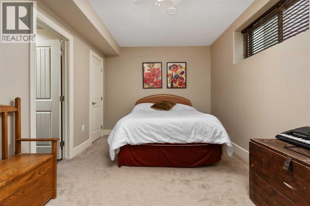 2709 59 Streetclose, Camrose, Alberta  T4V 1P8 - Photo 45 - A2241145