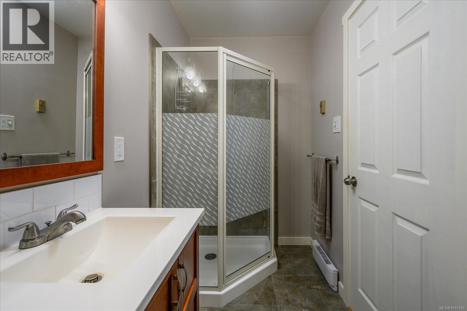 6891 Harwood Dr, Lantzville, British Columbia  V0R 2H0 - Photo 36 - 1015150