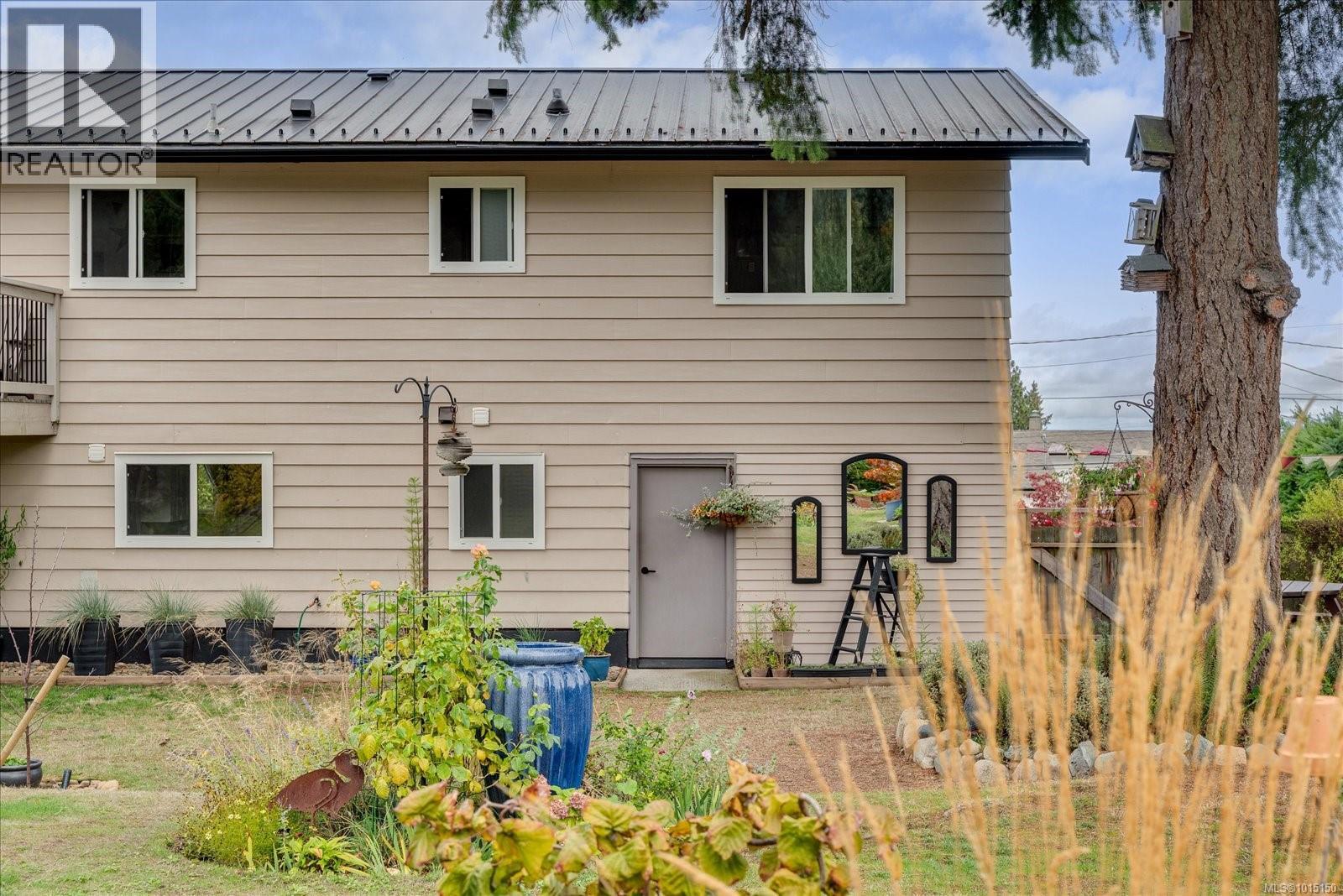 6891 Harwood Dr, Lantzville, British Columbia  V0R 2H0 - Photo 39 - 1015150