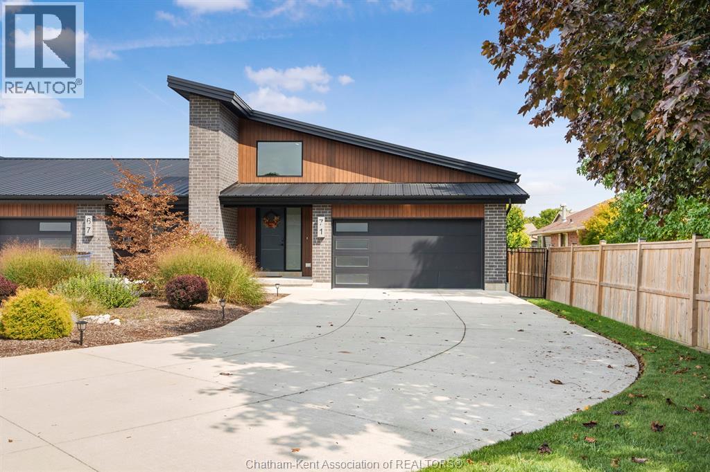 71 CLARA CRESCENT, Chatham, Ontario