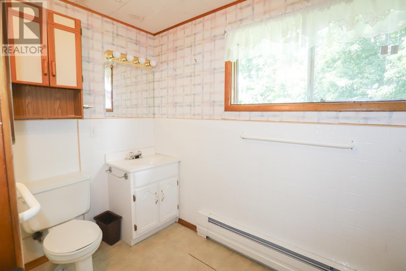 2704 A Line Rd, Richards Landing, Ontario  P0R 1J0 - Photo 17 - SM251965