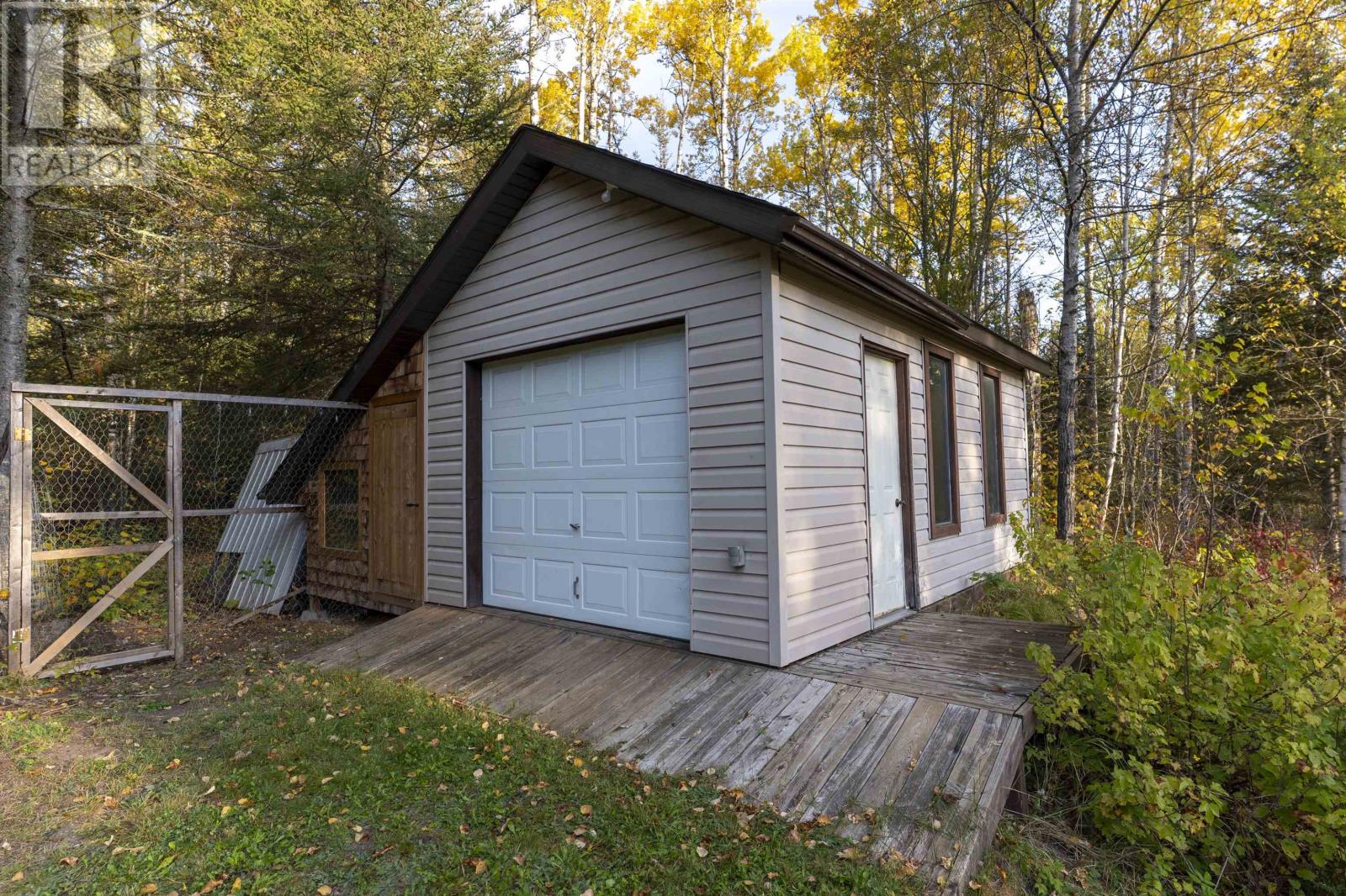 2102 Hwy 591, Thunder Bay, Ontario  P7G 0J3 - Photo 32 - TB253132