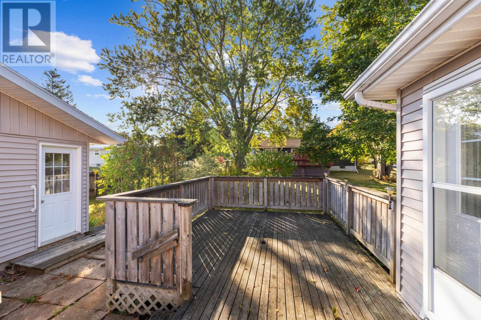 14 Birch Hill, Charlottetown, Prince Edward Island  C1A 6W5 - Photo 12 - 202525147