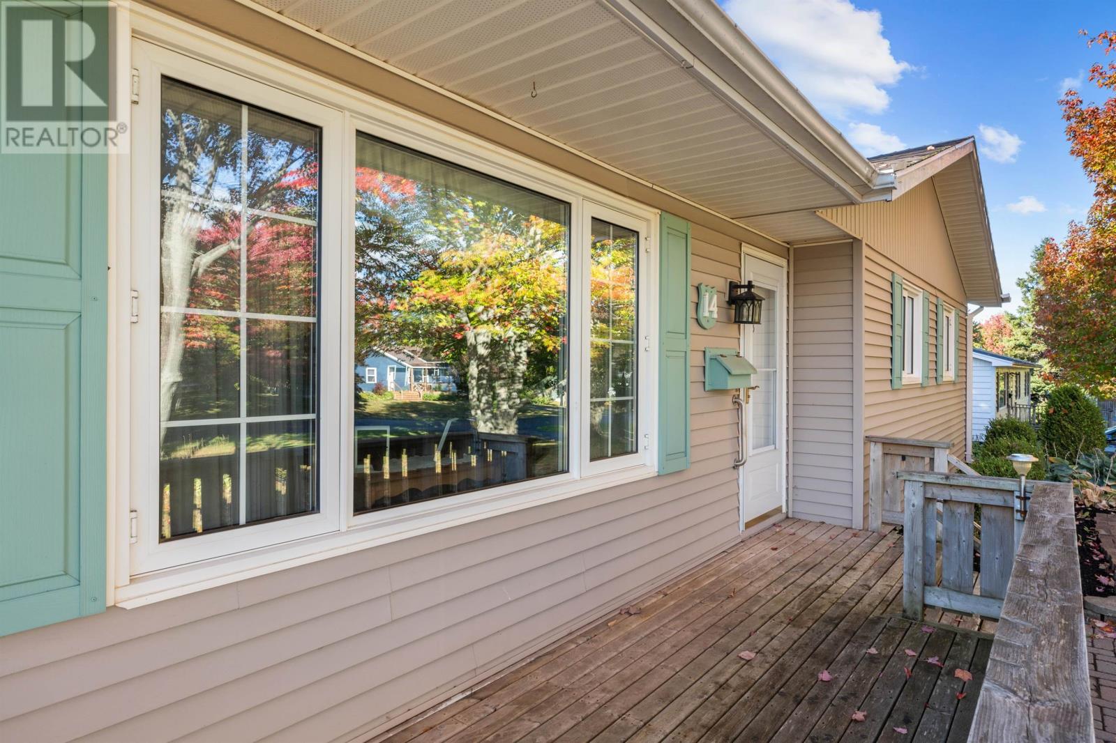 14 Birch Hill, Charlottetown, Prince Edward Island  C1A 6W5 - Photo 7 - 202525147