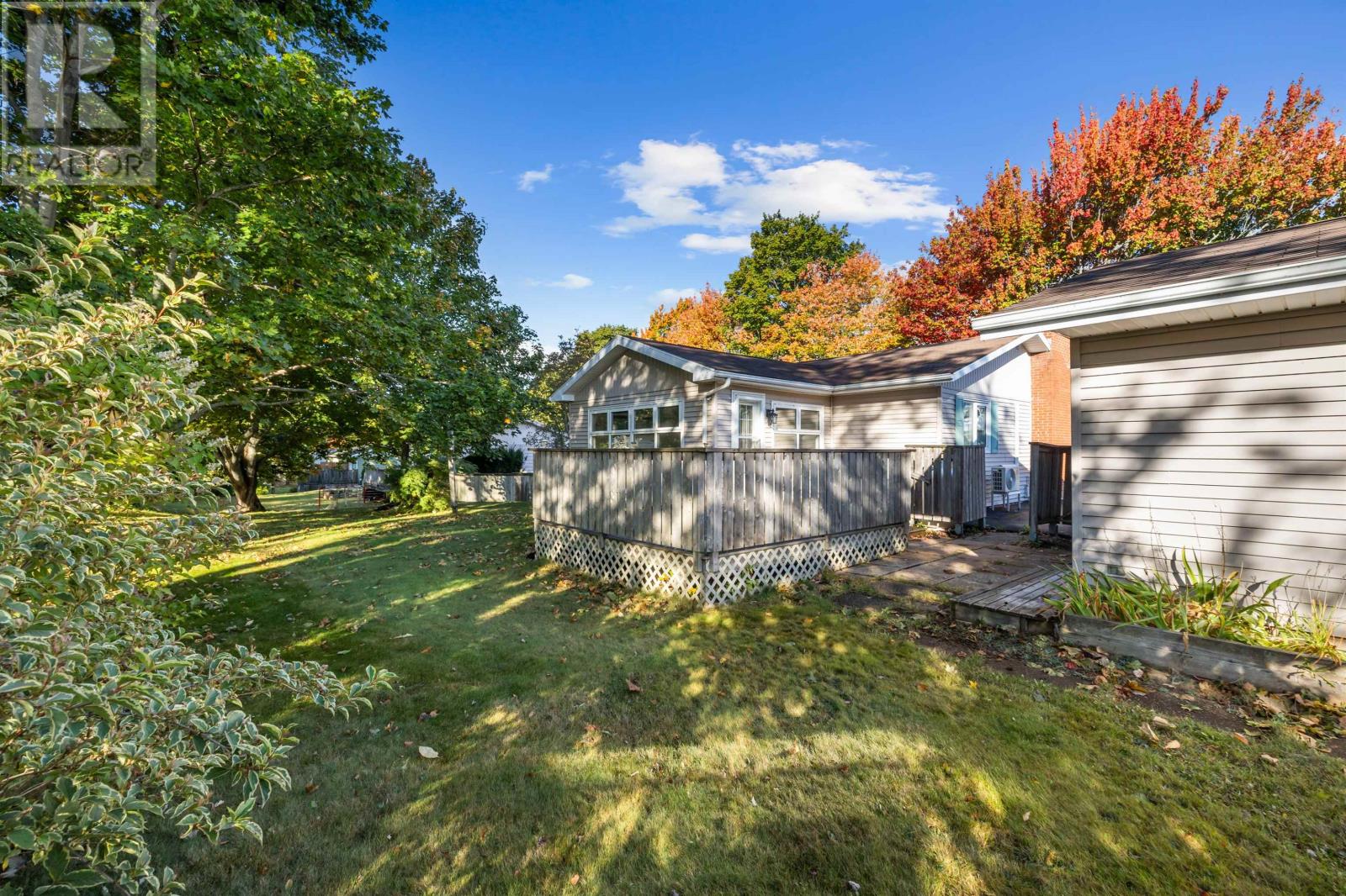 14 Birch Hill, Charlottetown, Prince Edward Island  C1A 6W5 - Photo 9 - 202525147