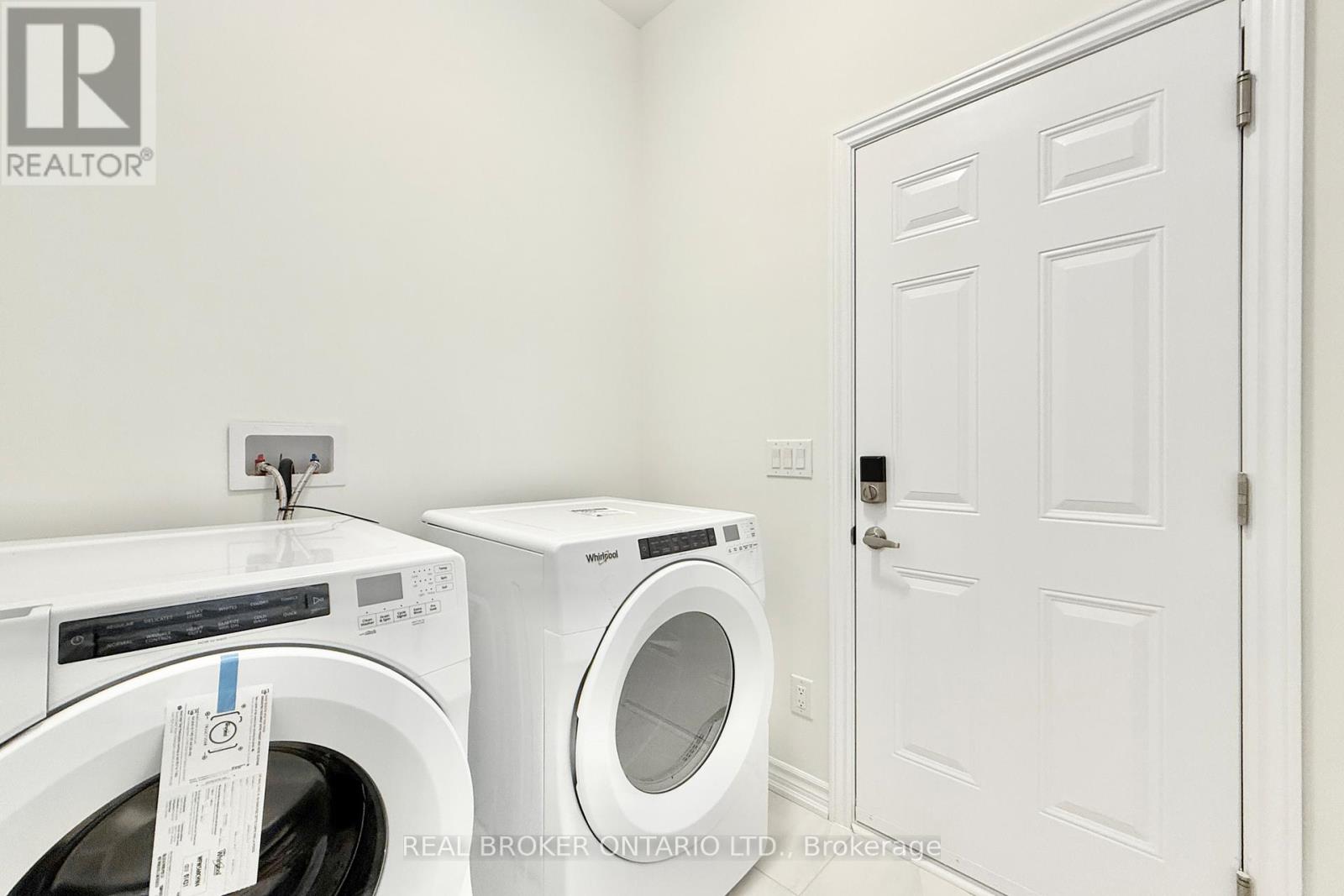 17 Freeman Williams Street, Markham, Ontario  L6C 3M7 - Photo 44 - N12441523