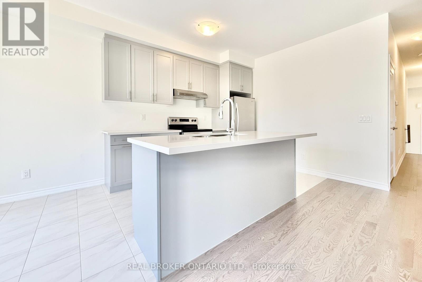 17 Freeman Williams Street, Markham, Ontario  L6C 3M7 - Photo 6 - N12441523