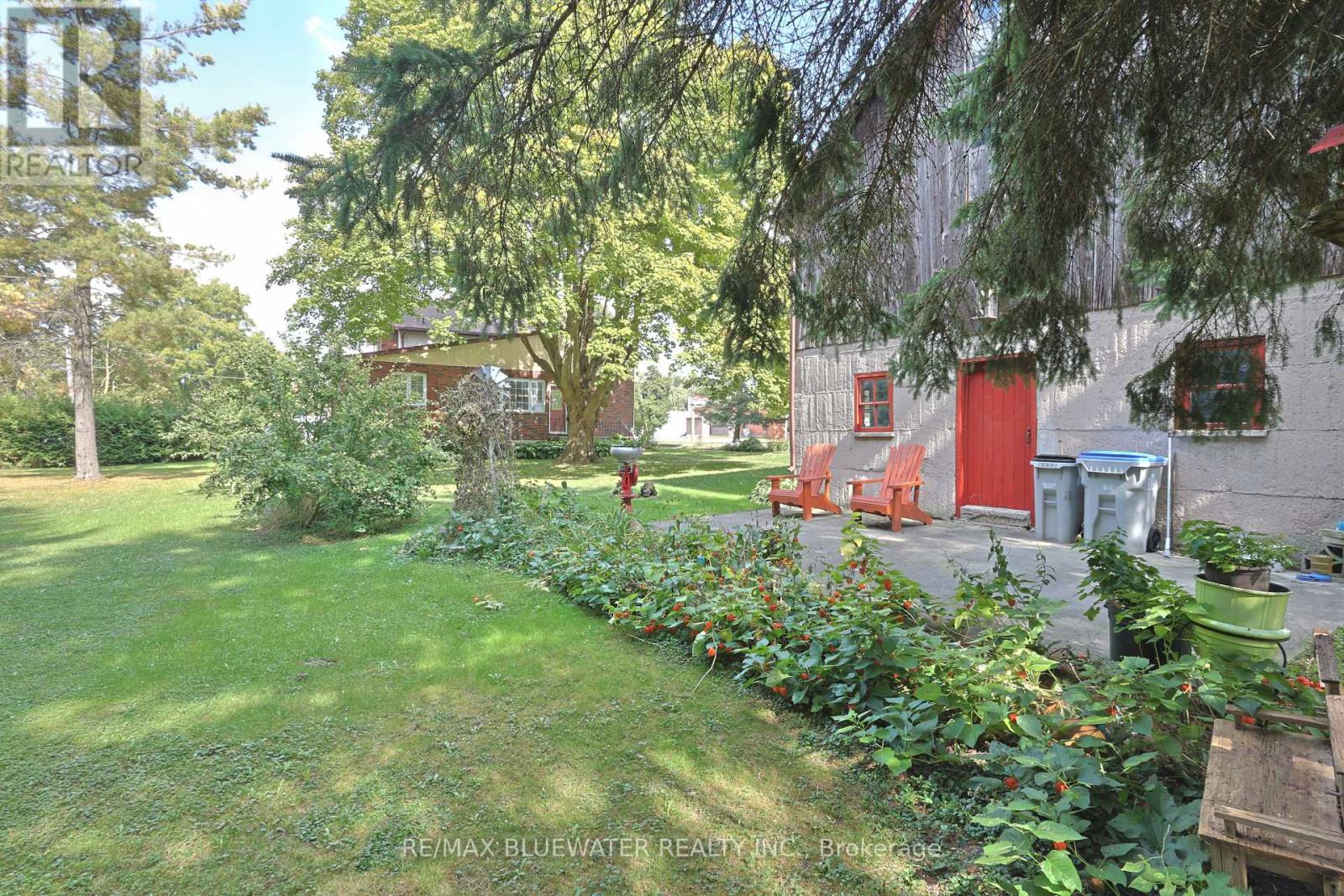197 Broad Street, North Middlesex (Parkhill), Ontario  N0M 2K0 - Photo 41 - X12446136