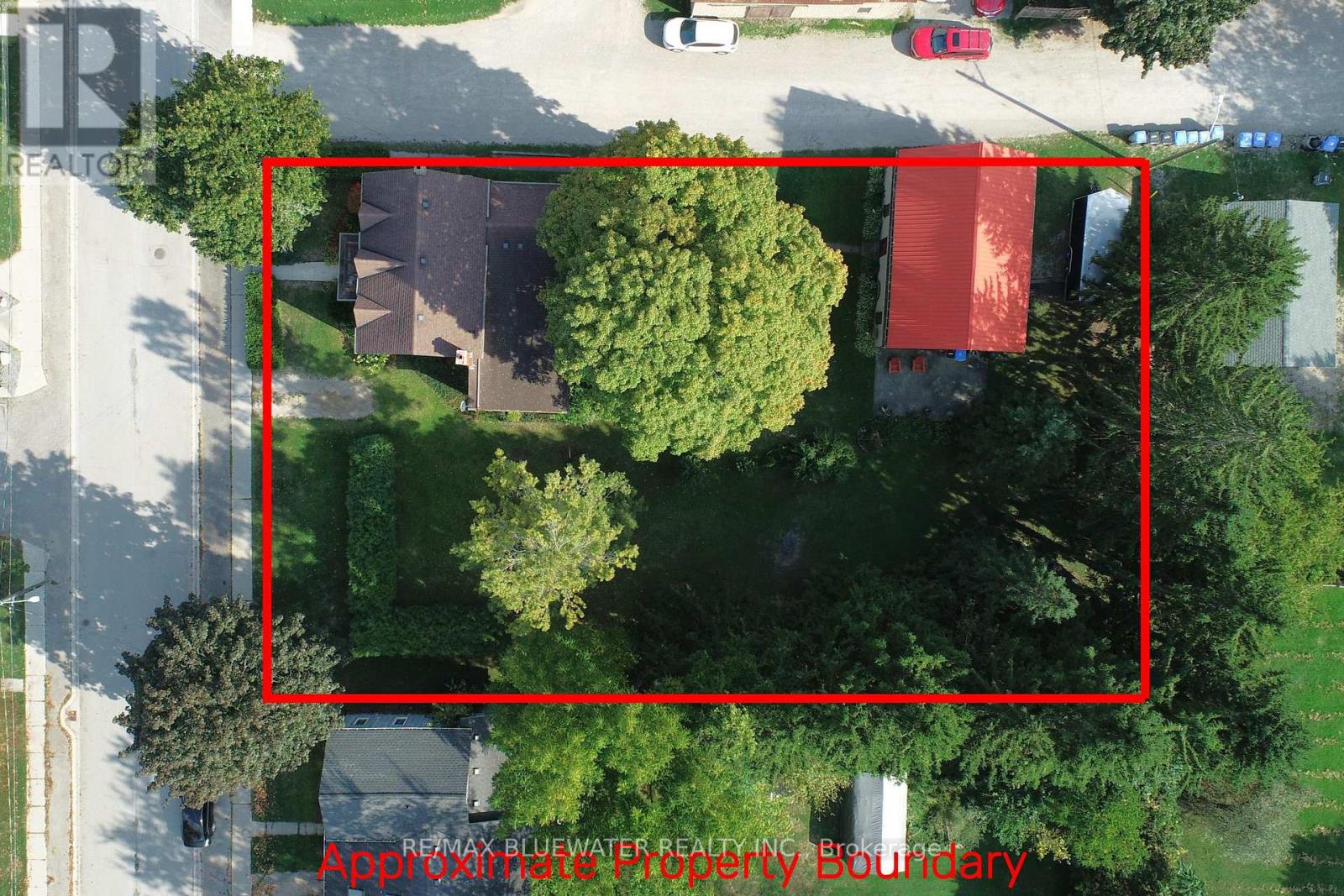 197 Broad Street, North Middlesex (Parkhill), Ontario  N0M 2K0 - Photo 46 - X12446136