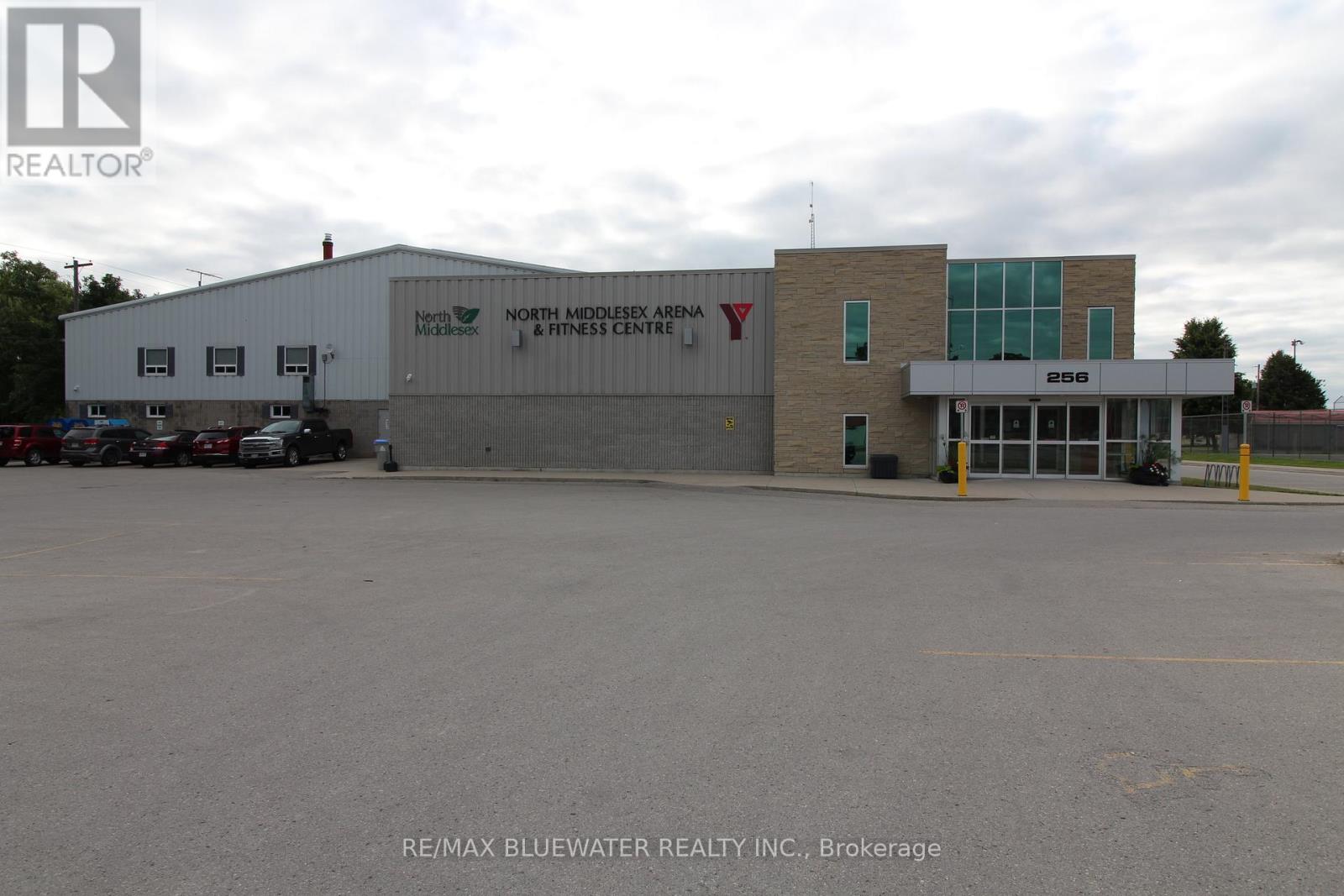 197 Broad Street, North Middlesex (Parkhill), Ontario  N0M 2K0 - Photo 48 - X12446136