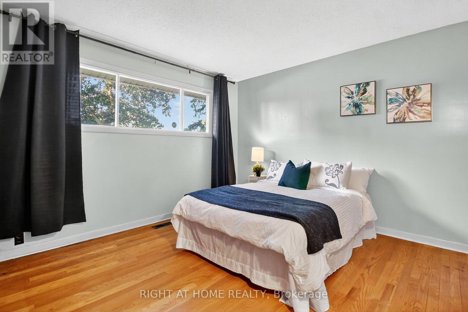 6 Higwood Drive, Ottawa, Ontario  K2E 5K7 - Photo 18 - X12446129