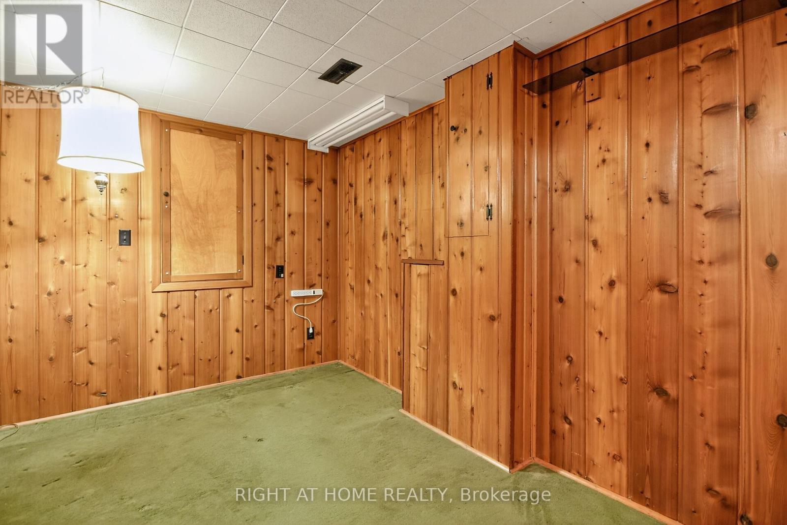6 Higwood Drive, Ottawa, Ontario  K2E 5K7 - Photo 29 - X12446129