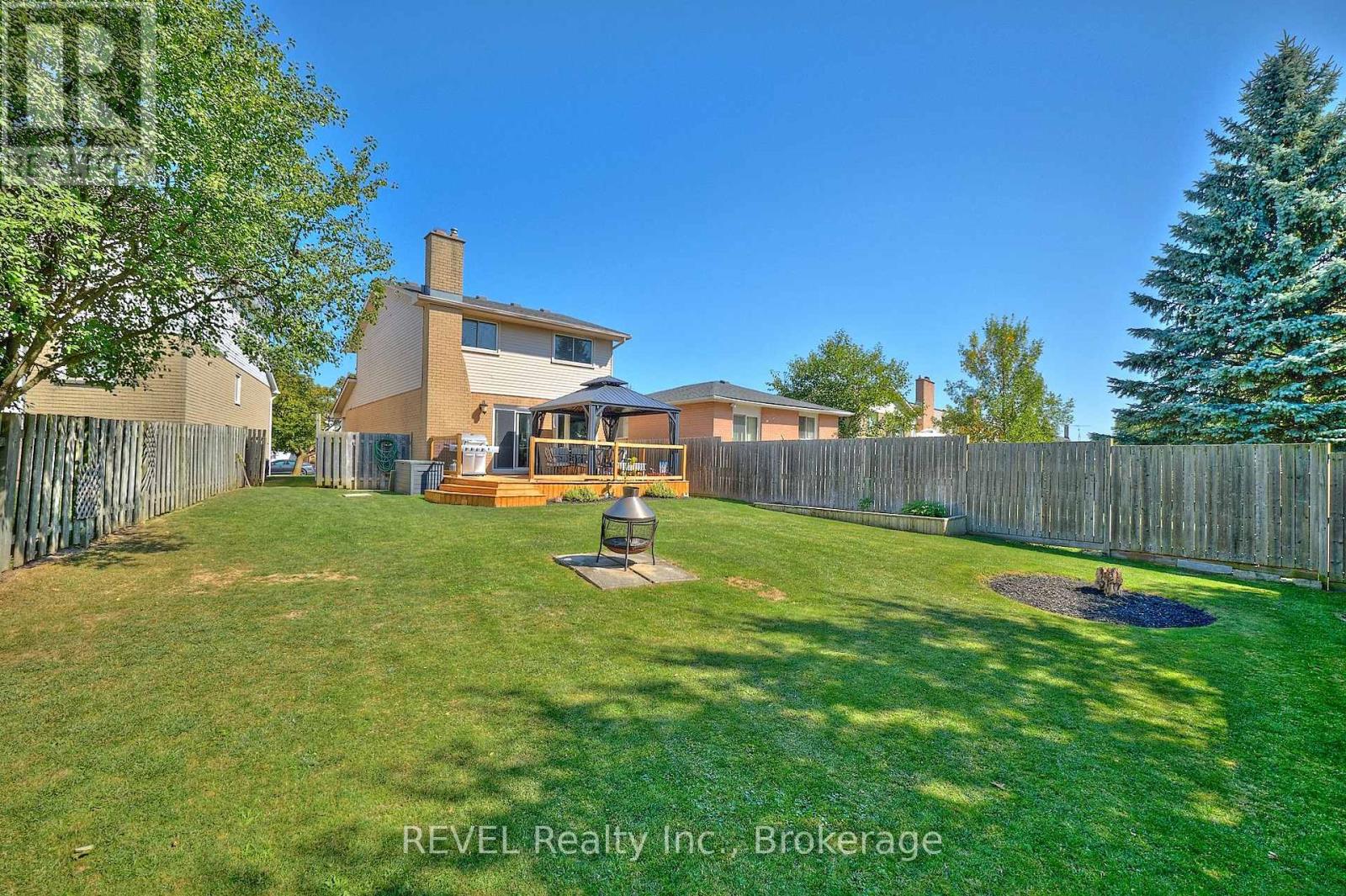 35 Romy Crescent, Thorold, Ontario  L2V 4L1 - Photo 38 - X12446127