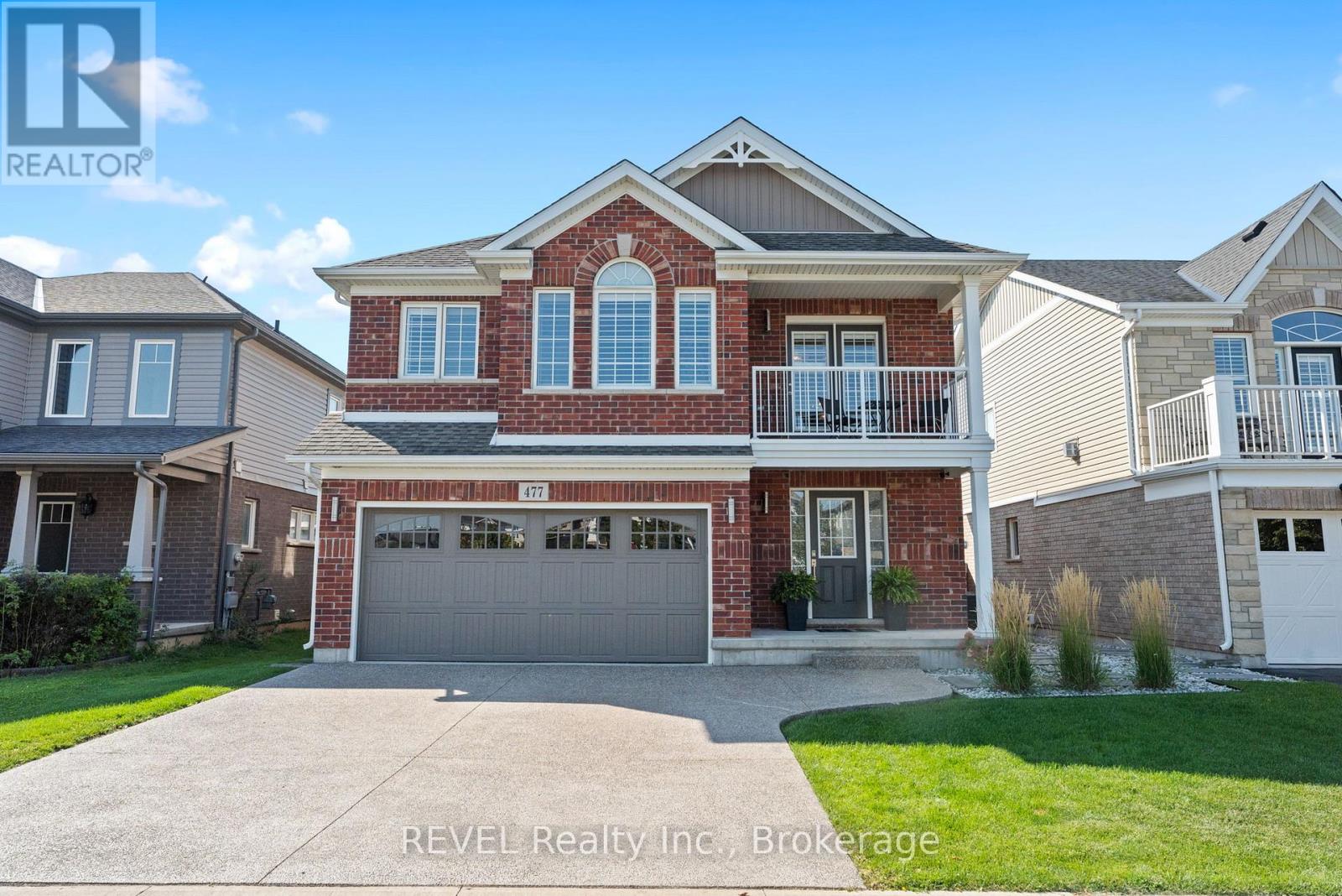 477 Silverwood Avenue, Welland, Ontario  L3C 0C6 - Photo 4 - X12446130