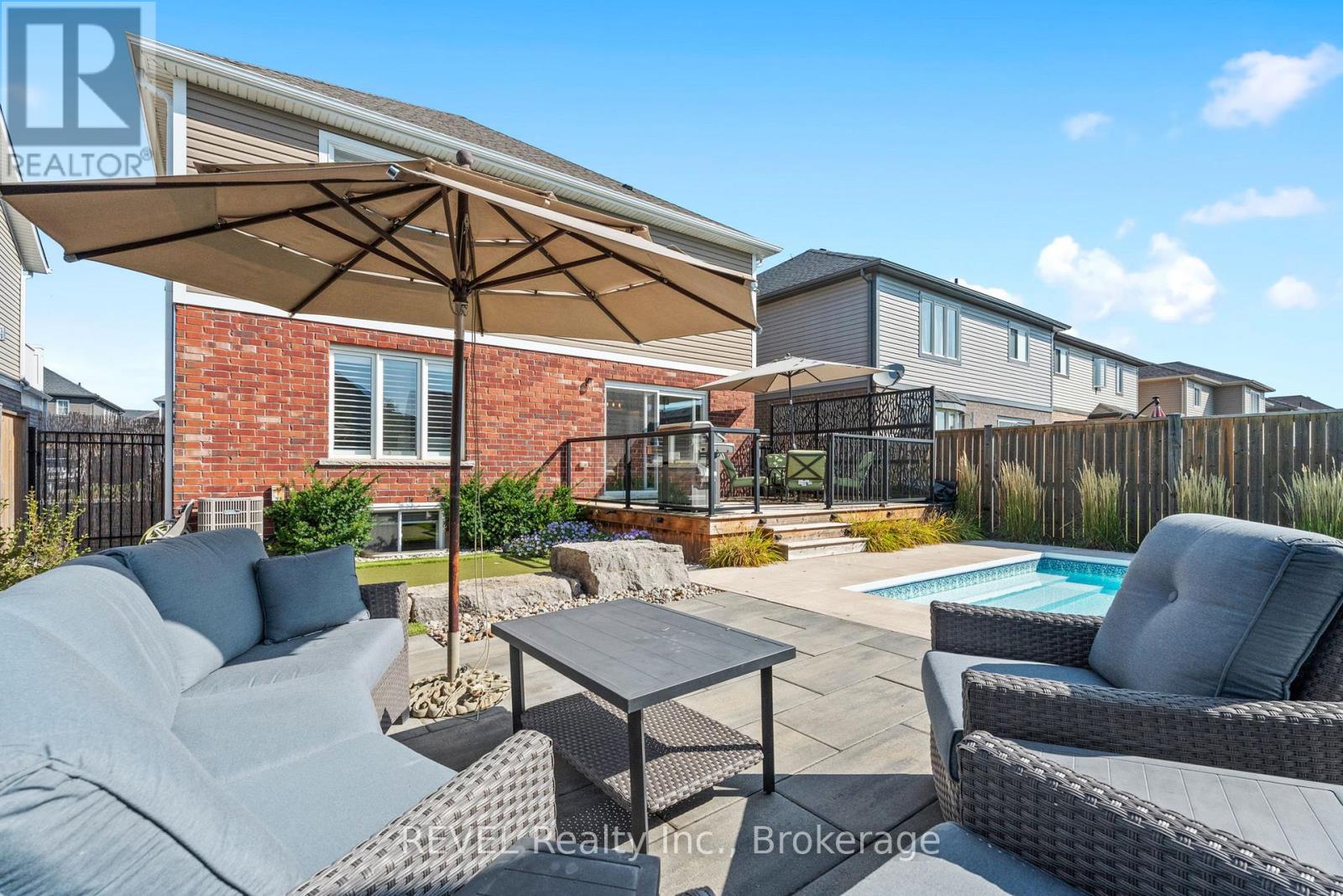 477 Silverwood Avenue, Welland, Ontario  L3C 0C6 - Photo 45 - X12446130
