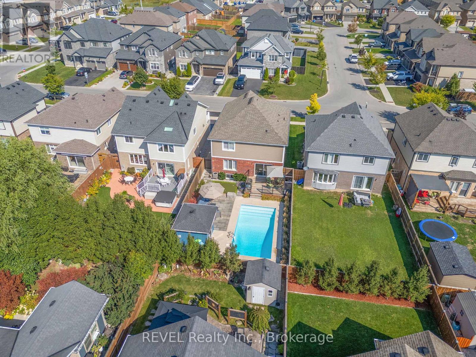 477 Silverwood Avenue, Welland, Ontario  L3C 0C6 - Photo 49 - X12446130