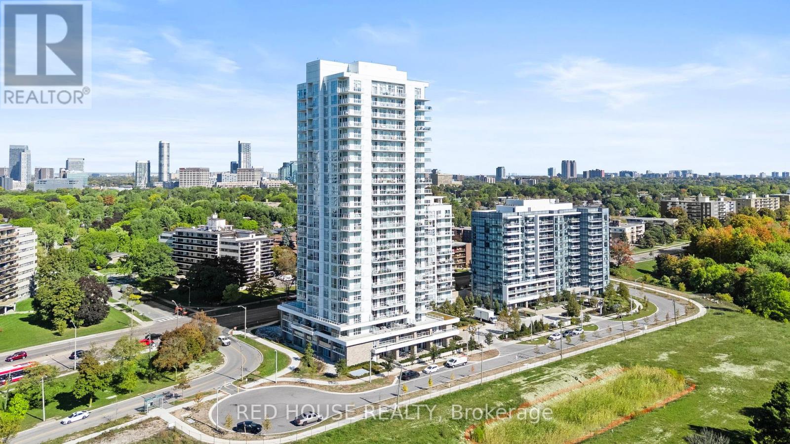 1705 - 10 Deerlick Court, Toronto, Ontario  M3A 0A7 - Photo 2 - C12446110