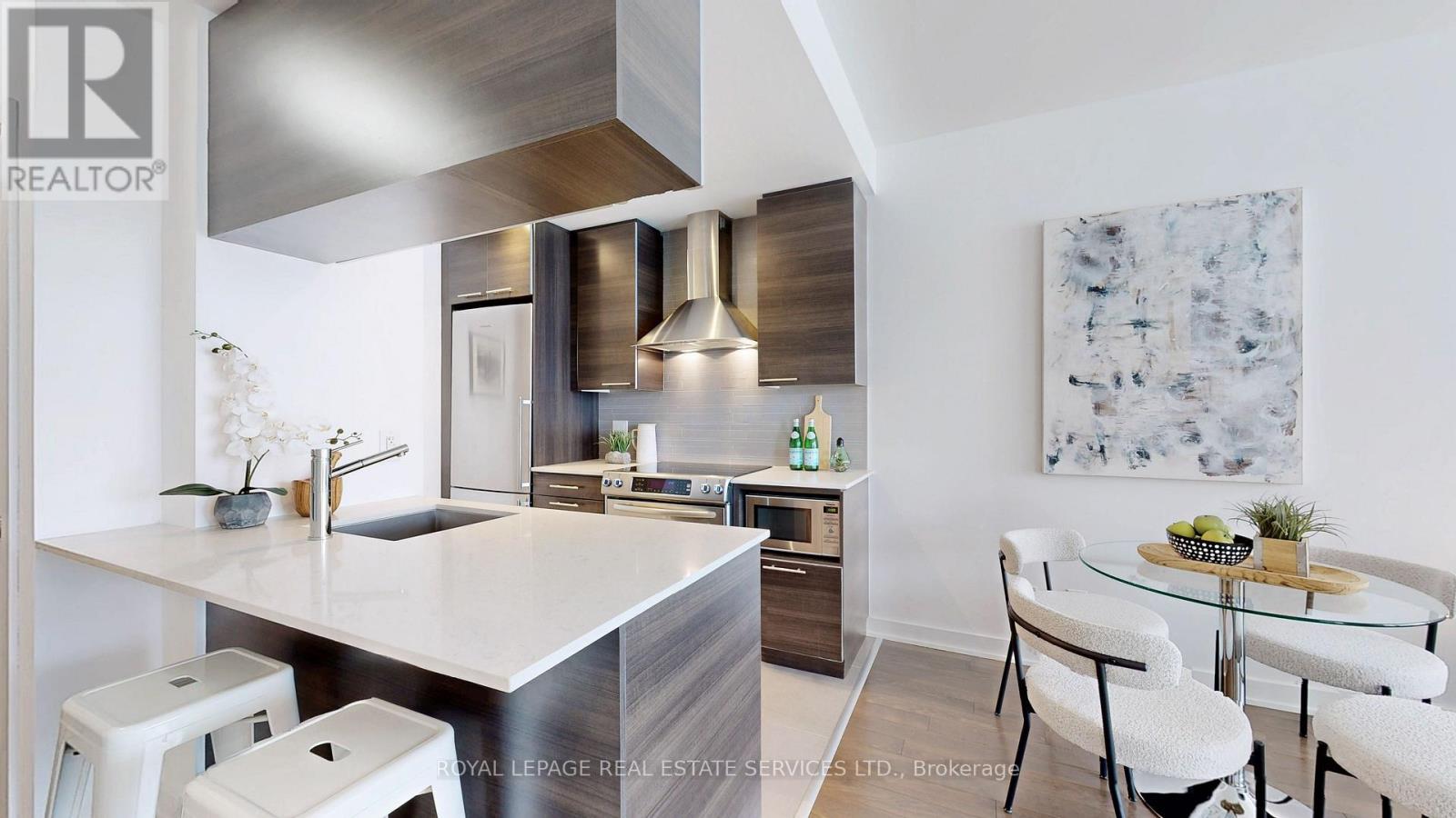 1209 - 1 Market Street, Toronto, Ontario  M5E 0A2 - Photo 4 - C12446114