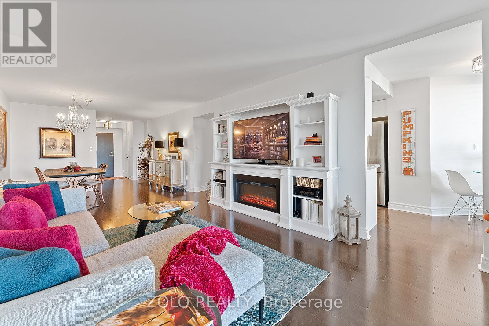 1701 - 30 Holly Street, Toronto, Ontario  M4S 3C2 - Photo 12 - C12446125